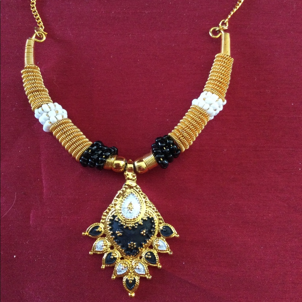 CLEARANCE Intricate Goldtone Necklace